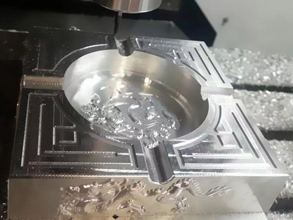 Lotus Pond Koi Fish Soot Cylinder -Vertical Machining Center