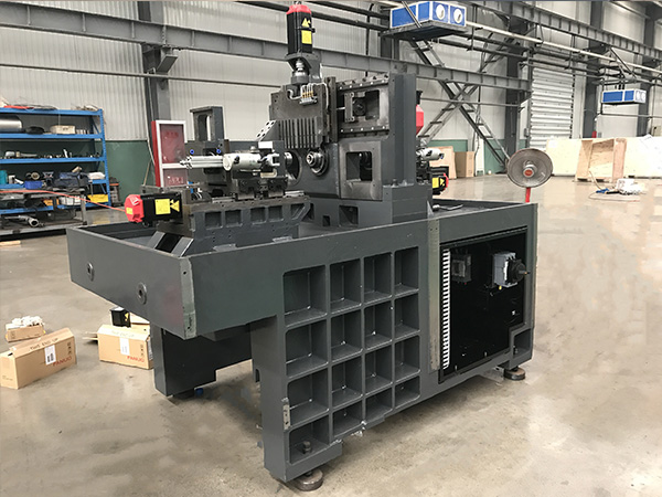 Quality Control 2 of Swiss Type CNC Lathe