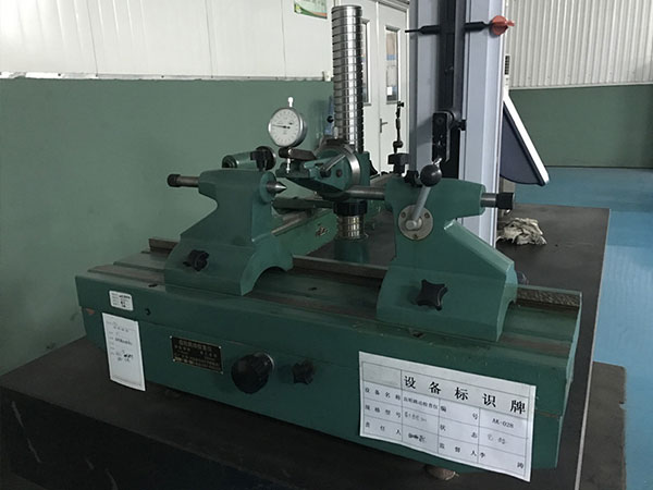 Instrument for Checking Gear Runout
