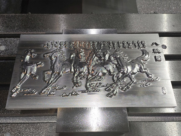 Eight Horses Fine Milling -Vertical Machining Center