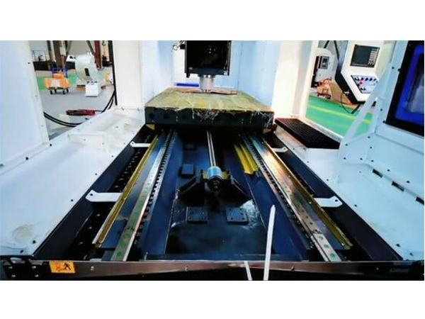 GM2016 Gantry Milling Machine Center